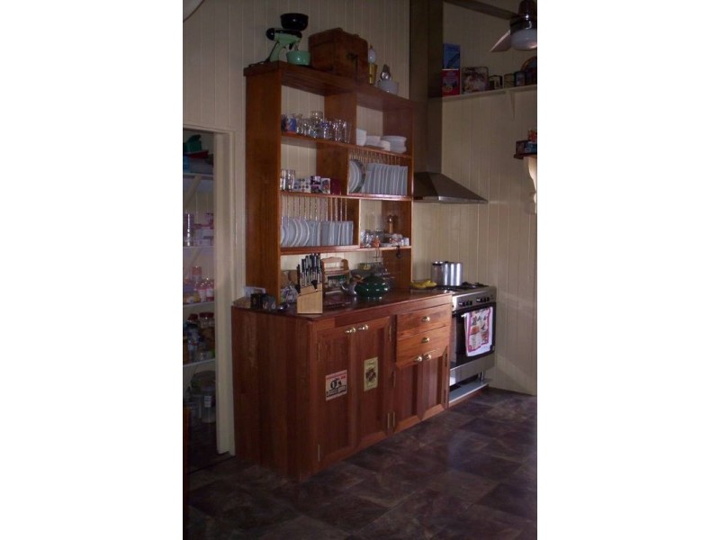 34 ROBUSTA DRIVE, Roma QLD 4455