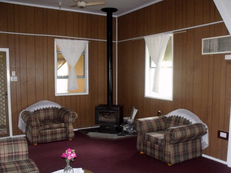 9  Bungil Street, Roma QLD 4455