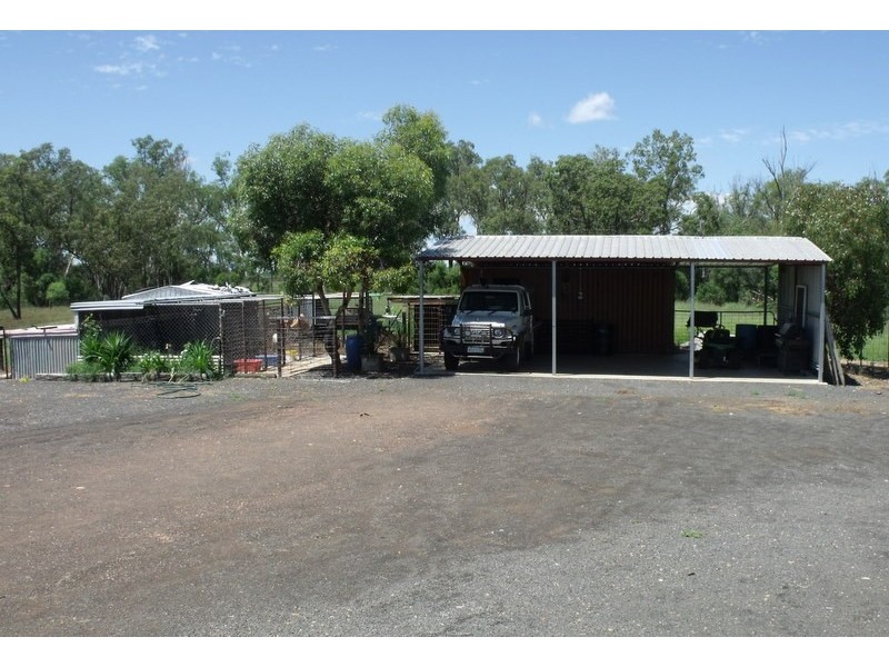 2 Roma Downs Rd, Roma QLD 4455