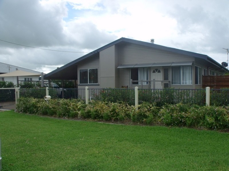 41 Taylor Street, Roma QLD 4455