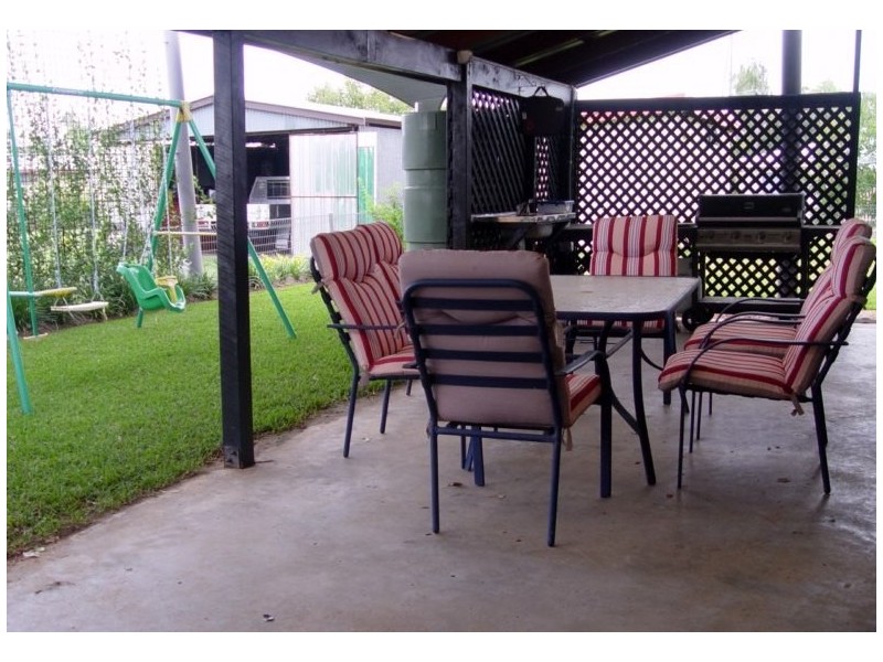 41 Taylor Street, Roma QLD 4455