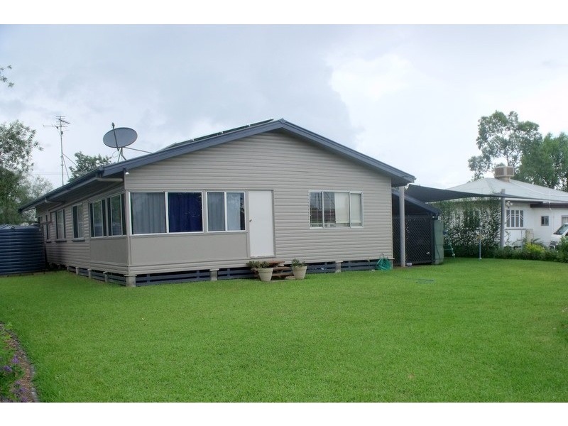 41 Taylor Street, Roma QLD 4455