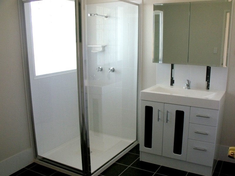 9 Charles Street, Roma QLD 4455