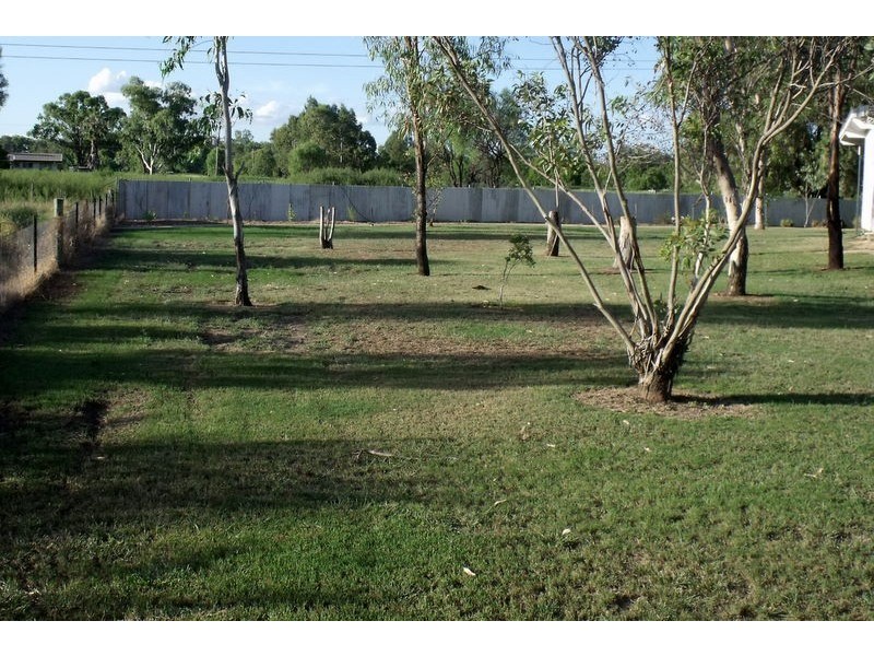12-16 Edwardes St, Roma QLD 4455