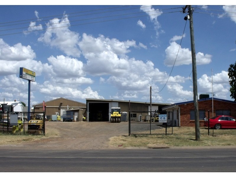 160-164 Raglan Street, Roma QLD 4455