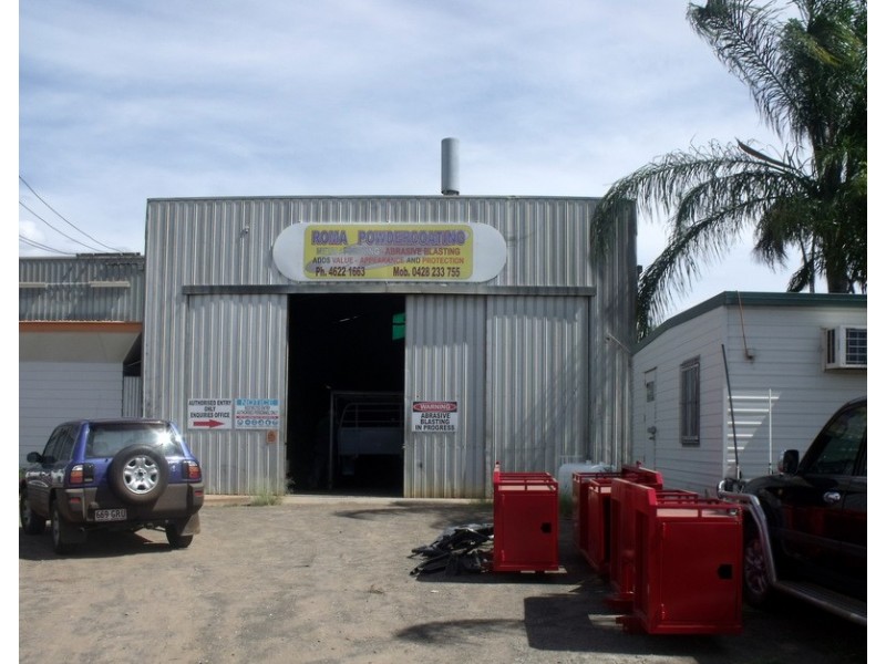 184-186 Raglan Street, Roma QLD 4455