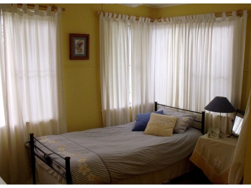 98  Miscamble Street, Roma QLD 4455