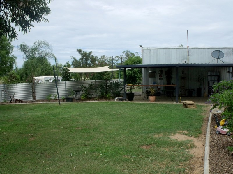 28 Hadwen Road, Roma QLD 4455