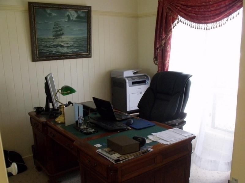 3 Lockyer Crescent, Roma QLD 4455