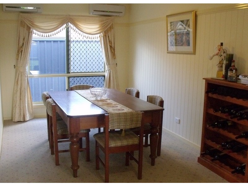 3 Lockyer Crescent, Roma QLD 4455