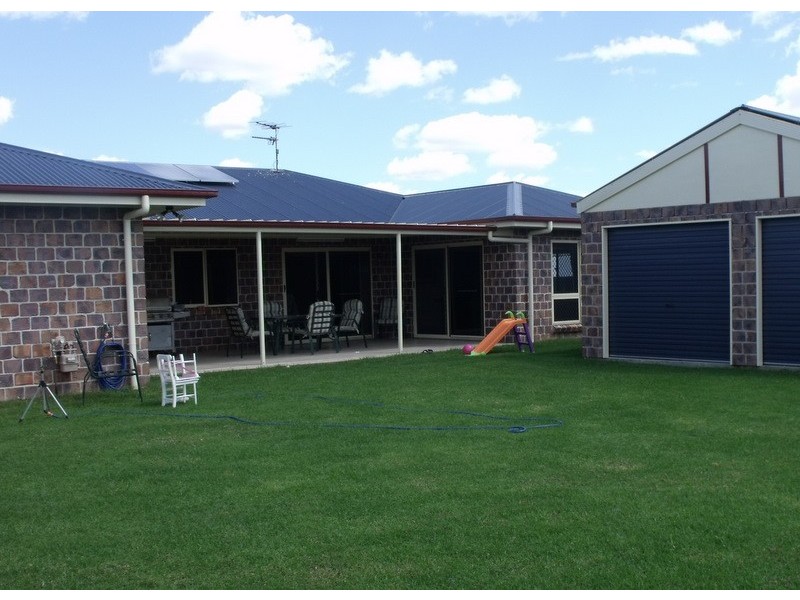 3 Lockyer Crescent, Roma QLD 4455