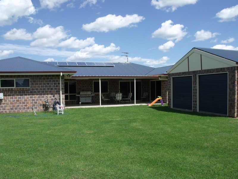 3 Lockyer Crescent, Roma QLD 4455