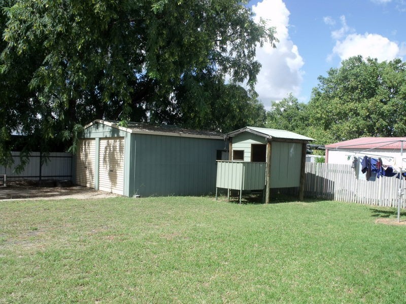 9 Rosedale Close, Roma QLD 4455