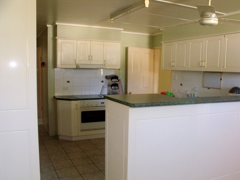14 Lewis Street, Roma QLD 4455