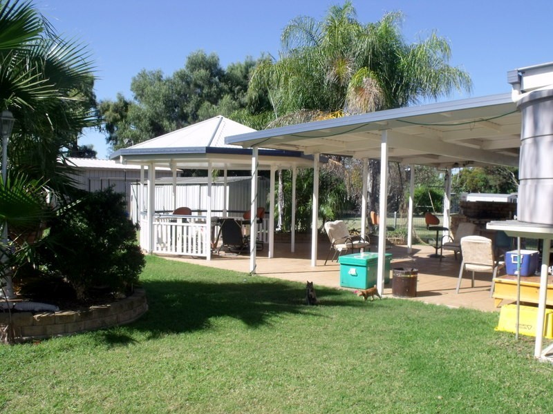 14 Lewis Street, Roma QLD 4455