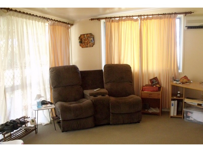 14 Lewis Street, Roma QLD 4455