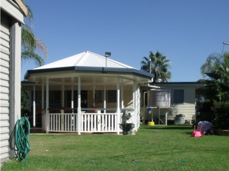 14 Lewis Street, Roma QLD 4455