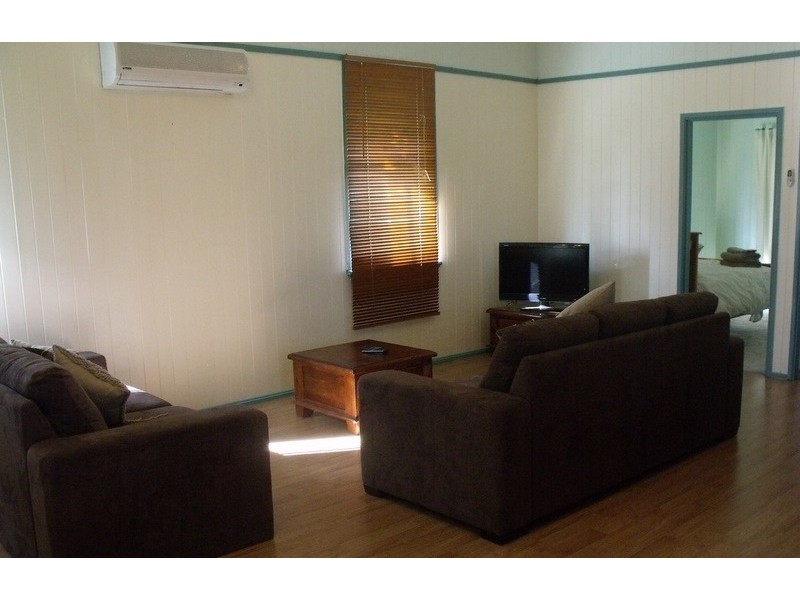 87 Wyndham Street, Roma QLD 4455