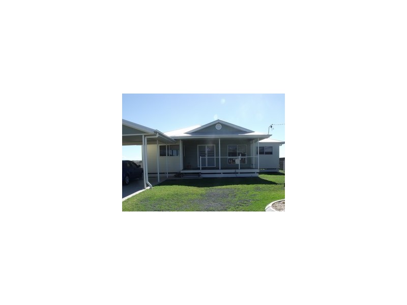 25 Robusta Drive, Roma QLD 4455