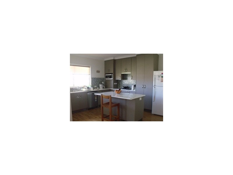25 Robusta Drive, Roma QLD 4455