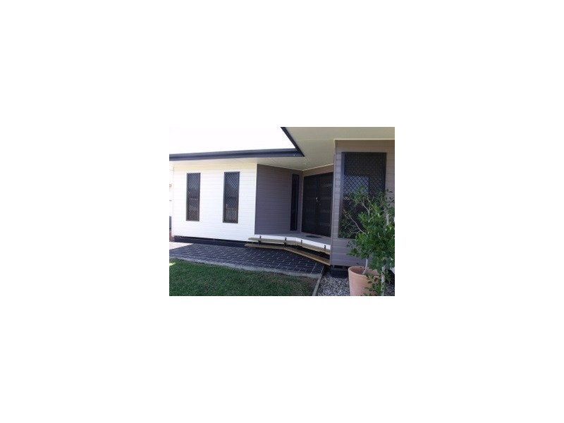 39 Robusta Drive, Roma QLD 4455