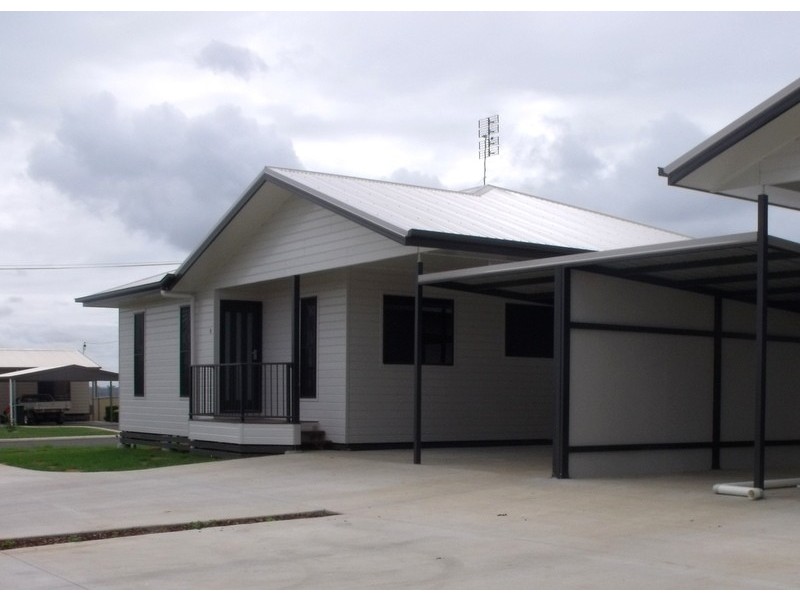 26 Robusta Drive, Roma QLD 4455