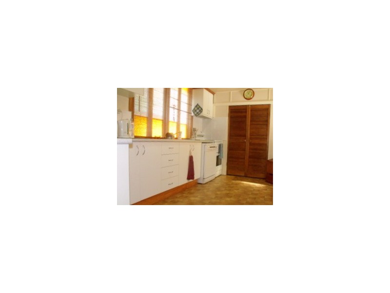 5 Spencer Street, Roma QLD 4455