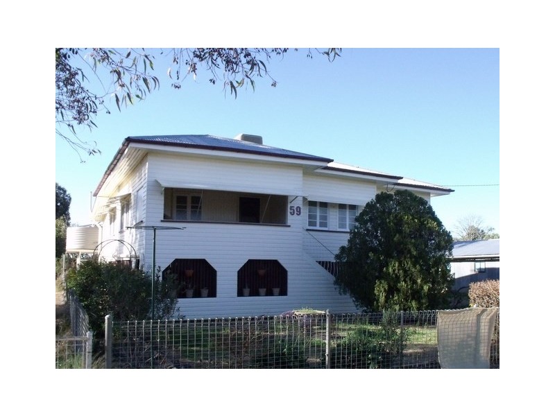 59 Russell Street, Wallumbilla QLD 4428