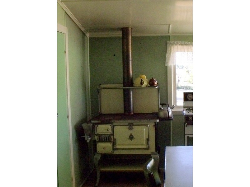 59 Russell Street, Wallumbilla QLD 4428