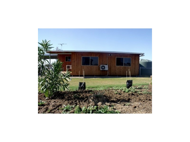 130 Woodside Road, Roma QLD 4455