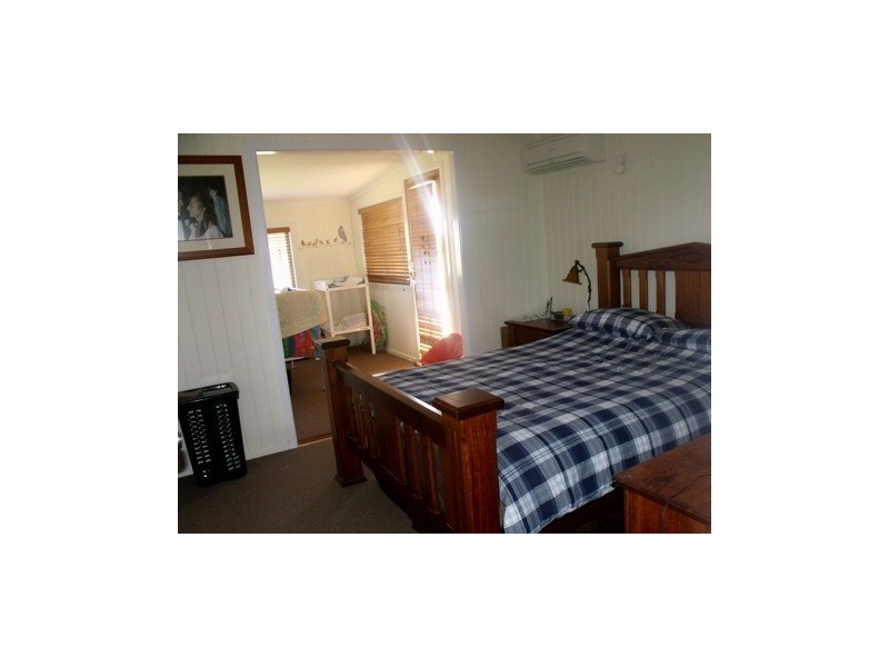 130 Woodside Road, Roma QLD 4455