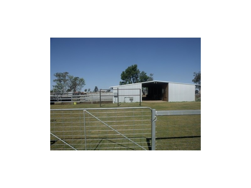 130 Woodside Road, Roma QLD 4455