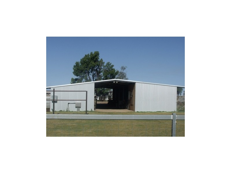 130 Woodside Road, Roma QLD 4455