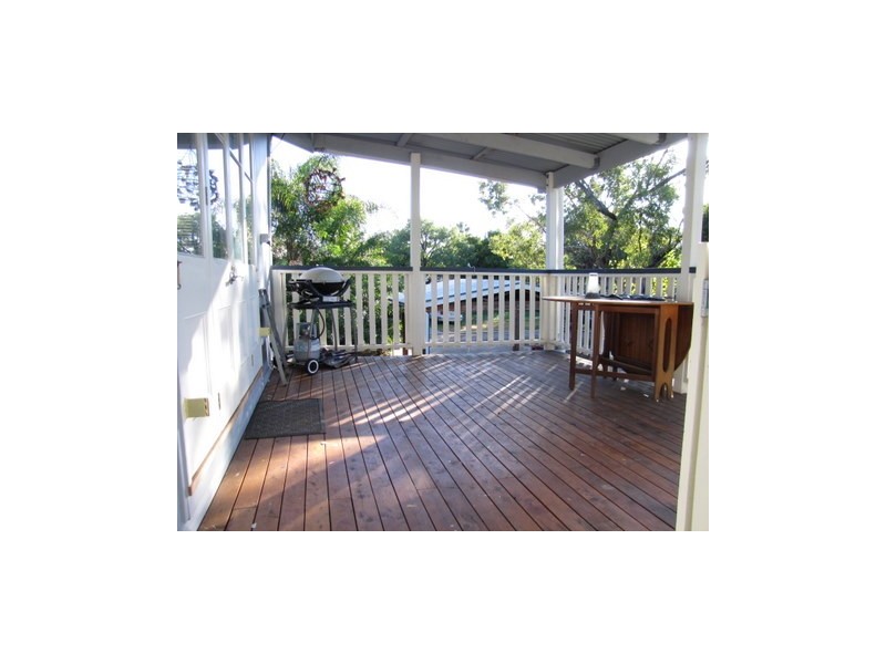 66 Charles Street, Roma QLD 4455