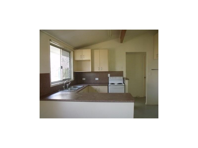 211 Edwardes Street, Roma QLD 4455