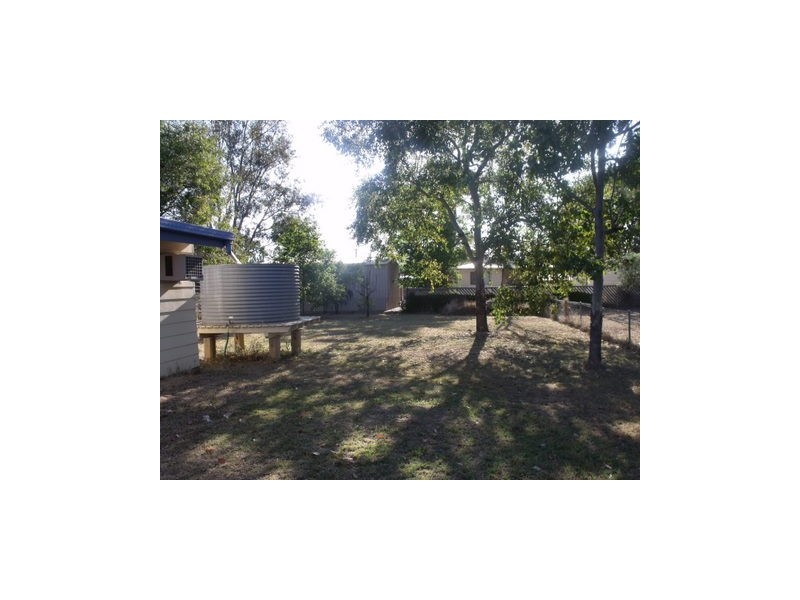 211 Edwardes Street, Roma QLD 4455