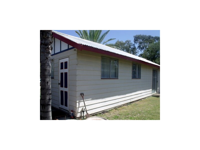165 McDowall Street, Roma QLD 4455