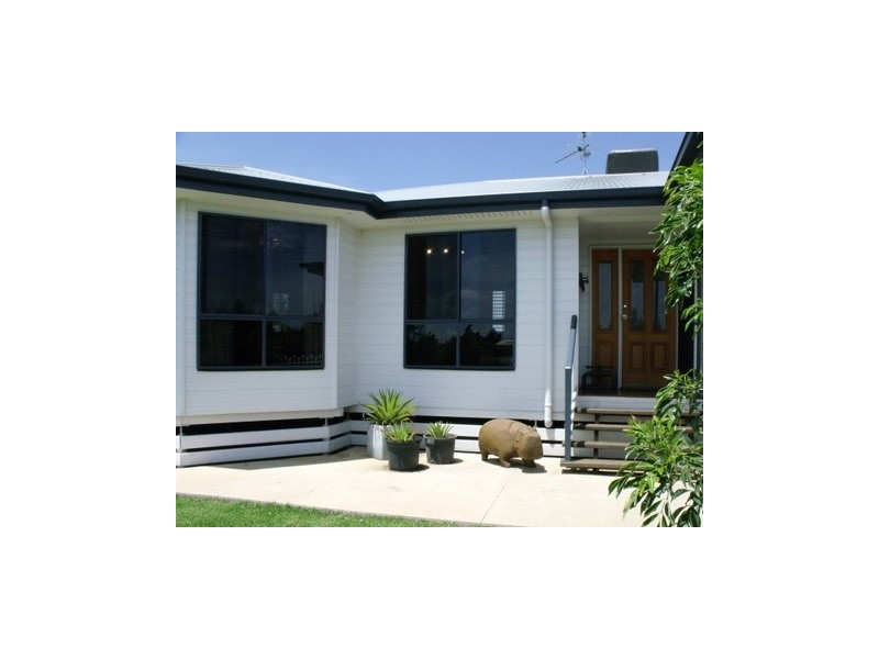 3 Webb Court, Roma QLD 4455