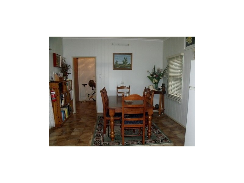 3 Martin Street, Roma QLD 4455