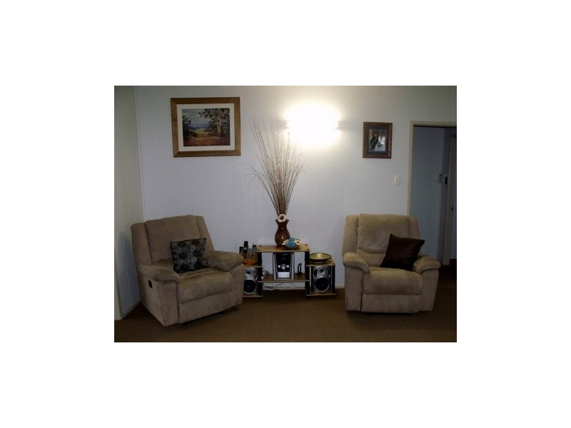 3 Martin Street, Roma QLD 4455