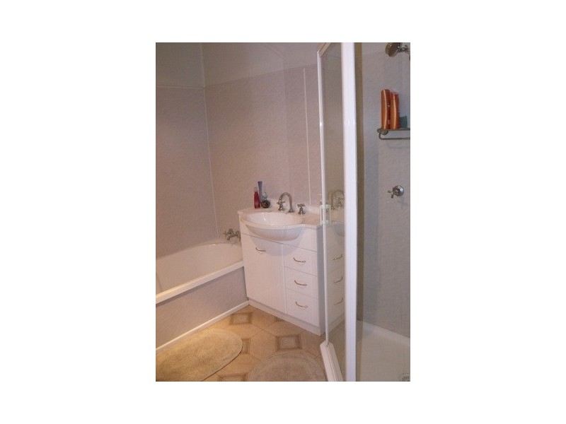 3 Martin Street, Roma QLD 4455