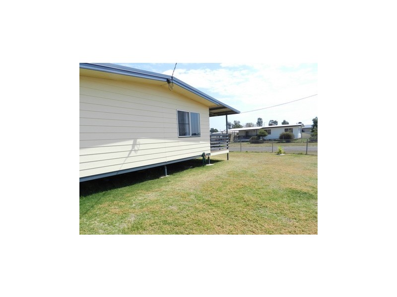 129 Quintin Street, Roma QLD 4455