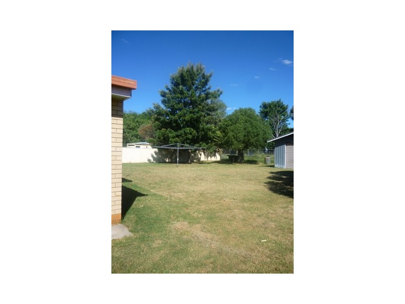 46 Taylor Street, Roma QLD 4455