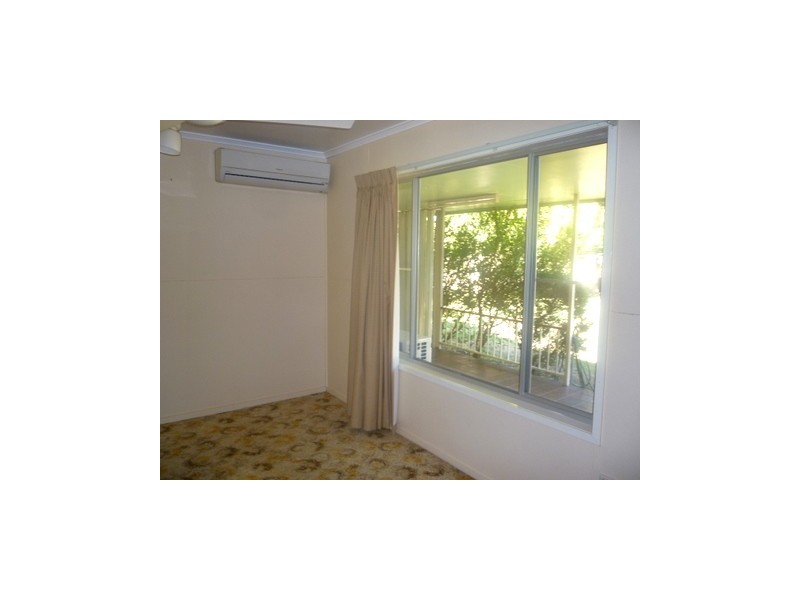 46 Taylor Street, Roma QLD 4455