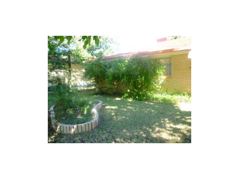 46 Taylor Street, Roma QLD 4455