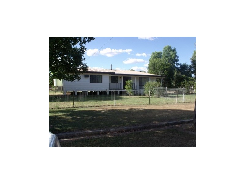 25 Ivan Street, Surat QLD 4417