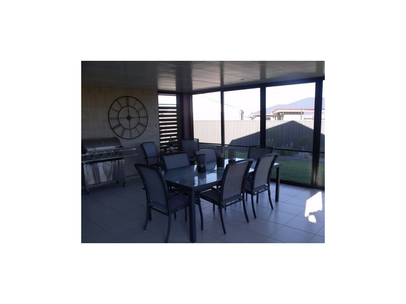 5 Lockyer Crescent, Roma QLD 4455