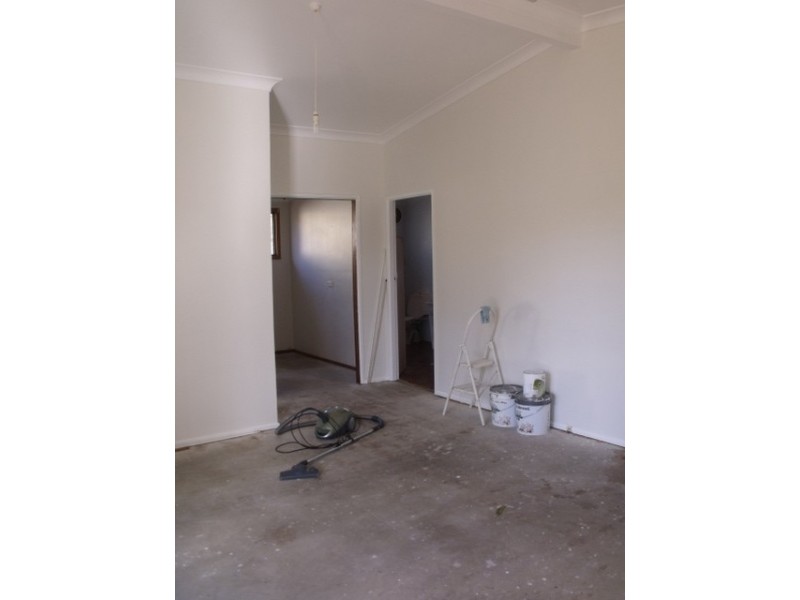 82 Raglan Street, Roma QLD 4455