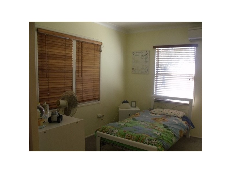 5 Timbury Street, Roma QLD 4455