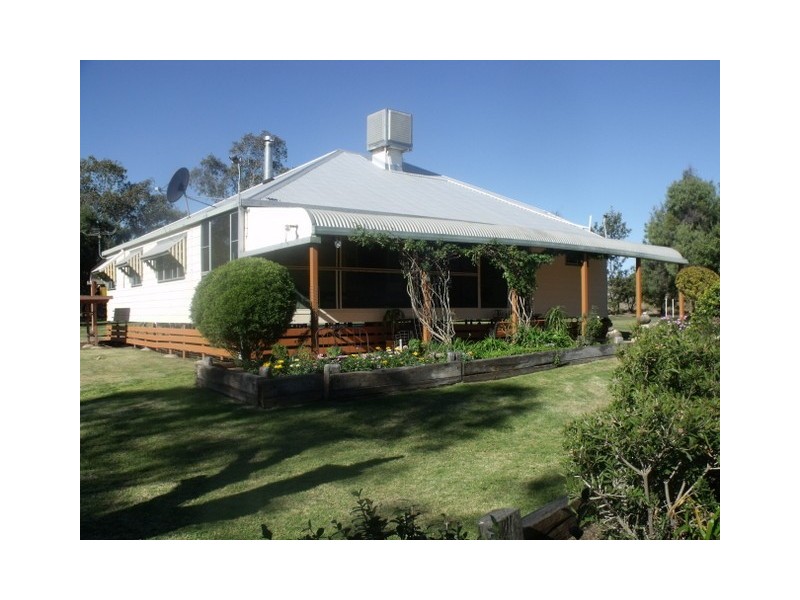 4 Roslyn Drive, Roma QLD 4455